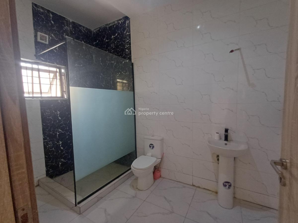 Lovely Brand New 4 Bedroom Terrace Duplex with Bq, Guzape District, Abuja, Terraced Duplex for Rent