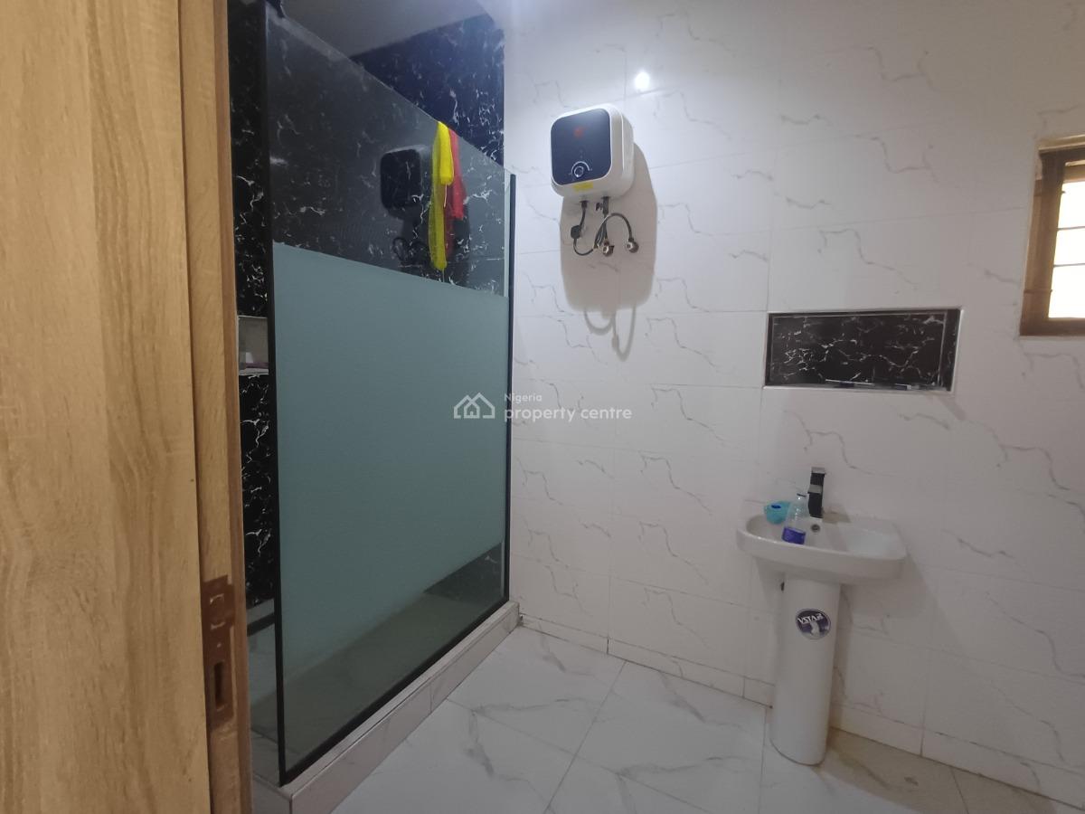 Lovely Brand New 4 Bedroom Terrace Duplex with Bq, Guzape District, Abuja, Terraced Duplex for Rent