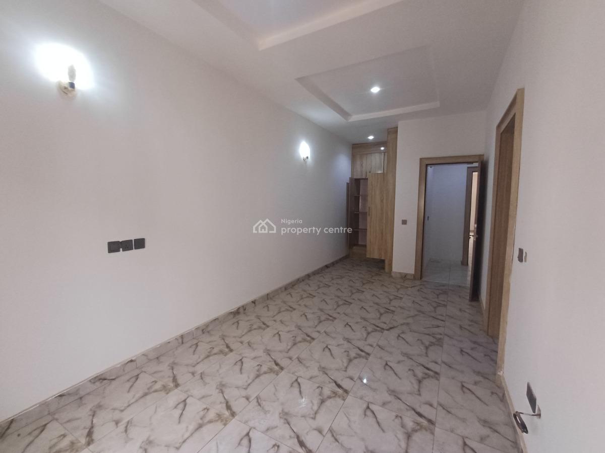 Lovely Brand New 4 Bedroom Terrace Duplex with Bq, Guzape District, Abuja, Terraced Duplex for Rent