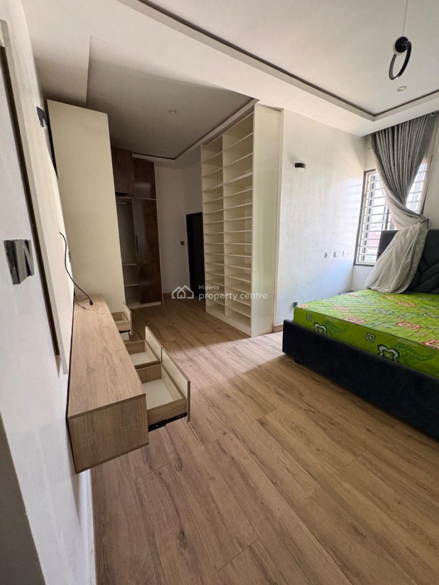 Luxury Built 2-bedroom Flat, Von Axis, Lugbe District, Abuja, Flat / Apartment for Rent