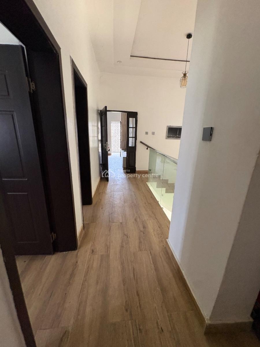 Luxury Built 2-bedroom Flat, Von Axis, Lugbe District, Abuja, Flat / Apartment for Rent