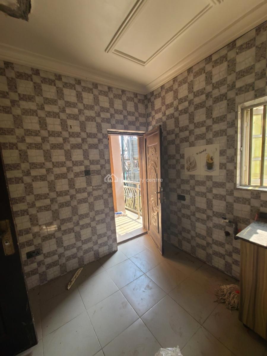 3 Bedroom Flat Very Spacious, Lekki Peninsula Scheme 2 Estate Abraham Adesanya, Ajiwe, Ajah, Lagos, Flat / Apartment for Rent