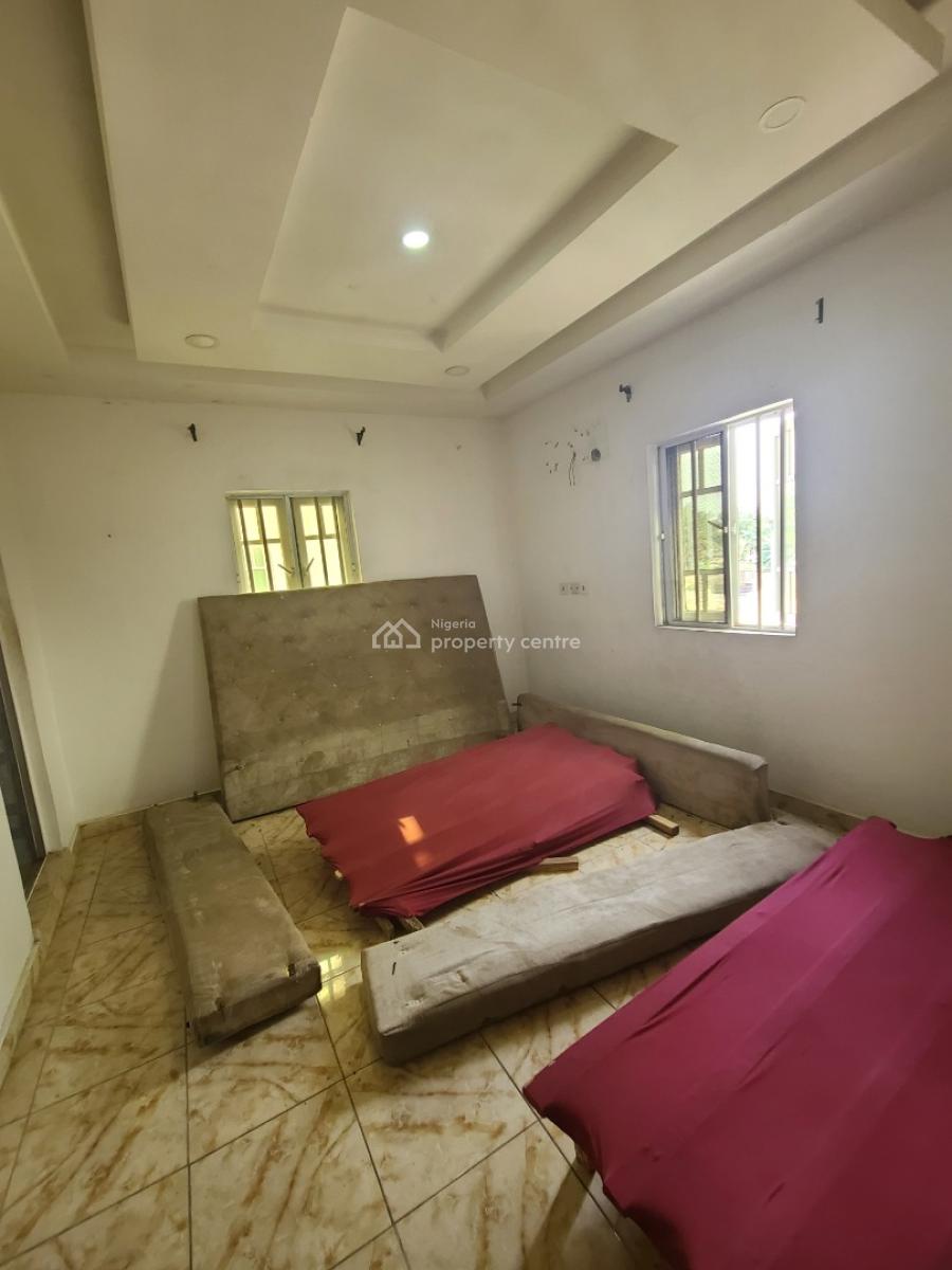 3 Bedroom Flat Very Spacious, Lekki Peninsula Scheme 2 Estate Abraham Adesanya, Ajiwe, Ajah, Lagos, Flat / Apartment for Rent