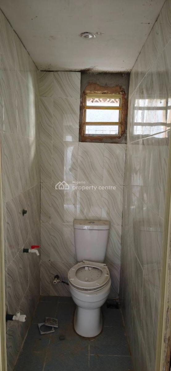 Mini Flat and Self Contain, Off Keffi Road, Ikoyi, Lagos, Flat / Apartment for Rent