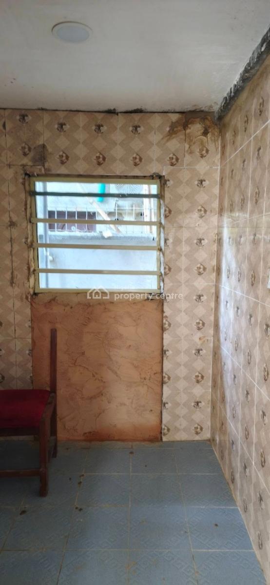 Mini Flat and Self Contain, Off Keffi Road, Ikoyi, Lagos, Flat / Apartment for Rent
