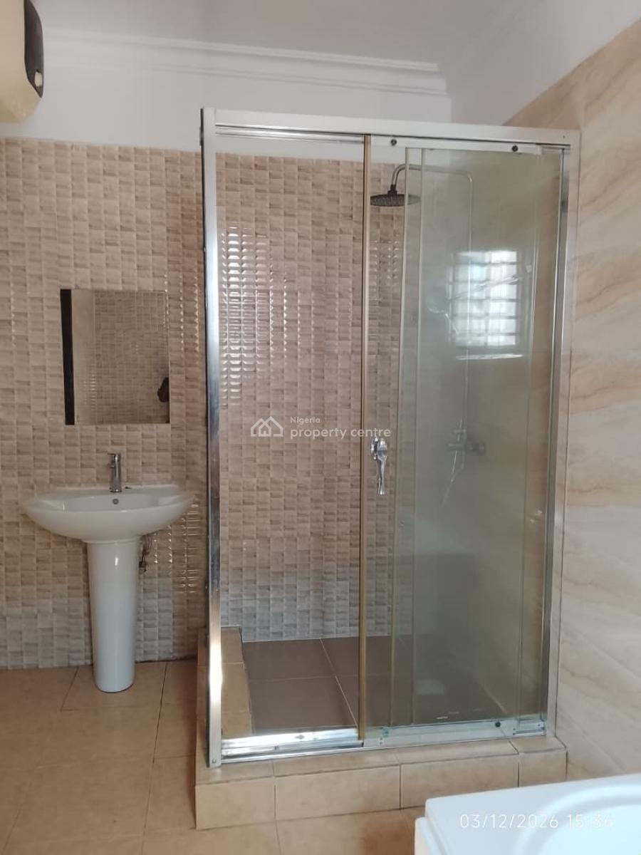 Spacious 5 Bedroom Fully Detached House with 2 Room Bq, Lekki Phase 1, Lekki Phase 1, Lekki, Lagos, Detached Duplex for Rent