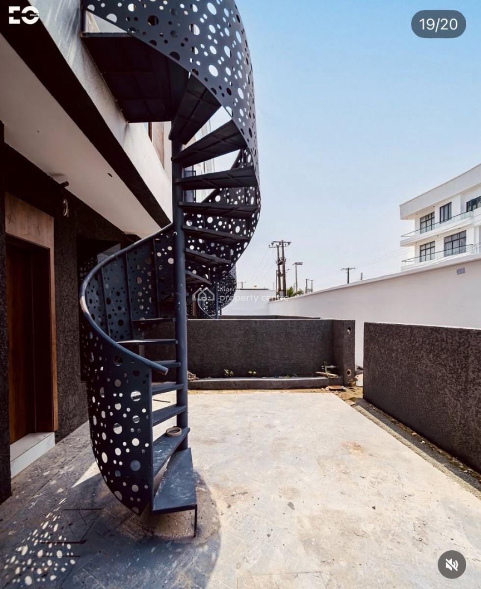 Four Bedroom Terraced with Bq, Off Admiralty Way, Lekki Phase 1, Lekki, Lagos, Terraced Duplex for Sale
