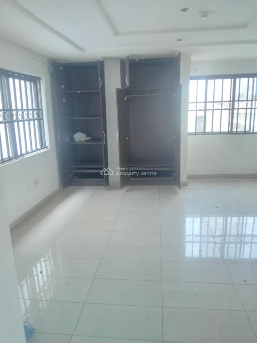 3 Bedroom Flat for Office Use, Off Admiralty Way, Lekki Phase 1, Lekki, Lagos, Flat / Apartment for Rent