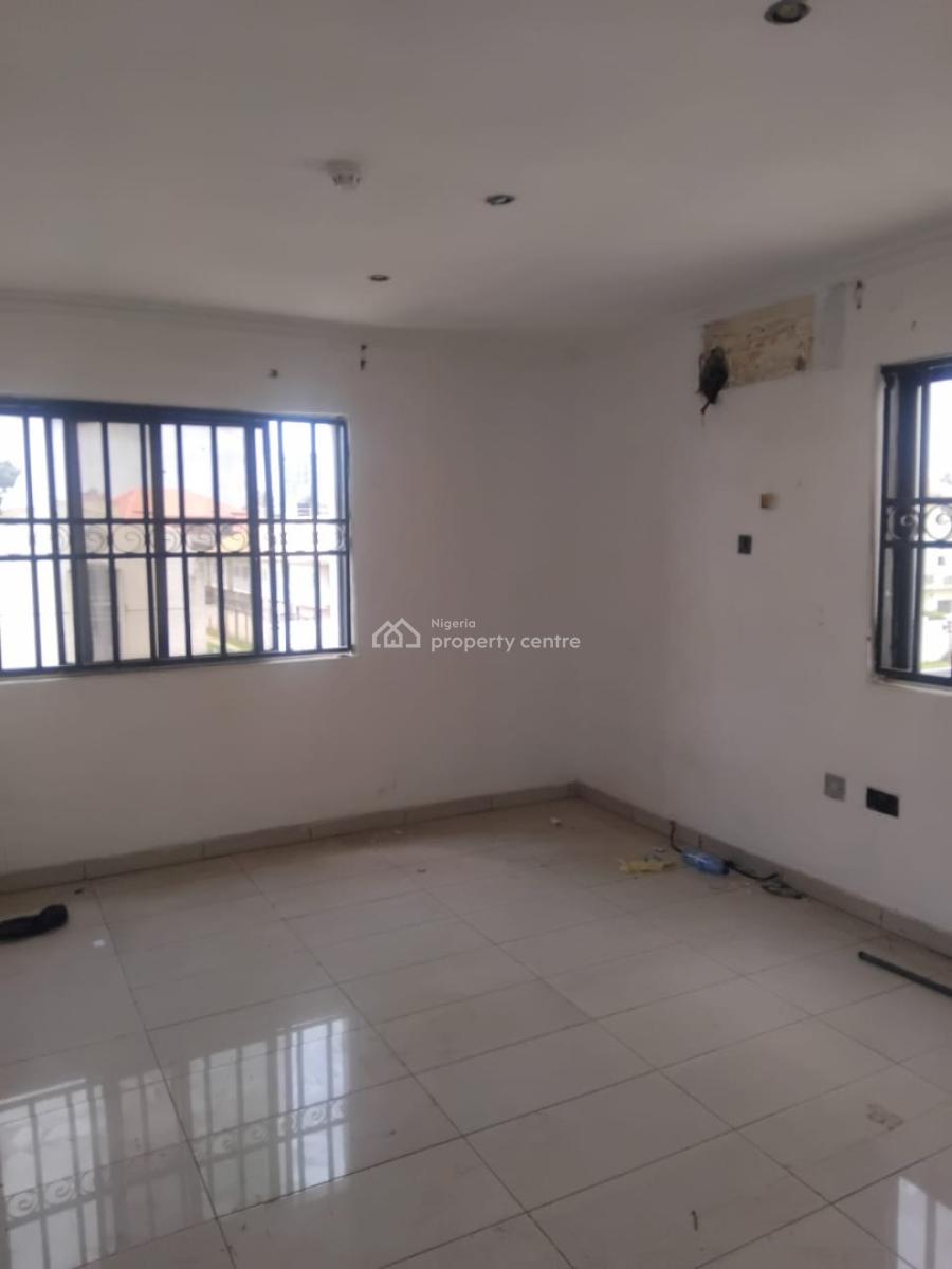 3 Bedroom Flat for Office Use, Off Admiralty Way, Lekki Phase 1, Lekki, Lagos, Flat / Apartment for Rent