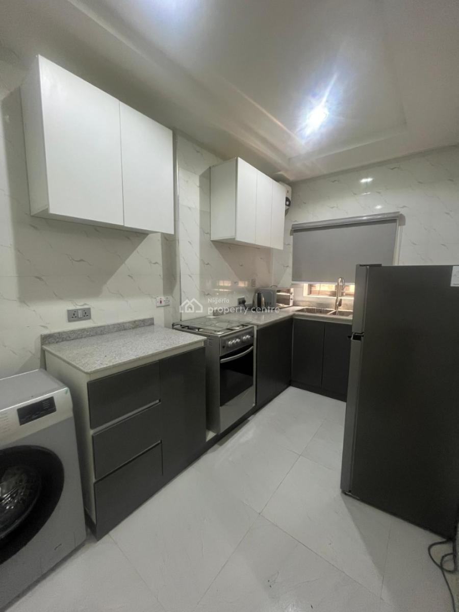 Luxe Serenity in The Heart of Power 2bedroom Flat, Presidential Villa Or Aso Villa, Asokoro District, Abuja, Flat / Apartment for Rent