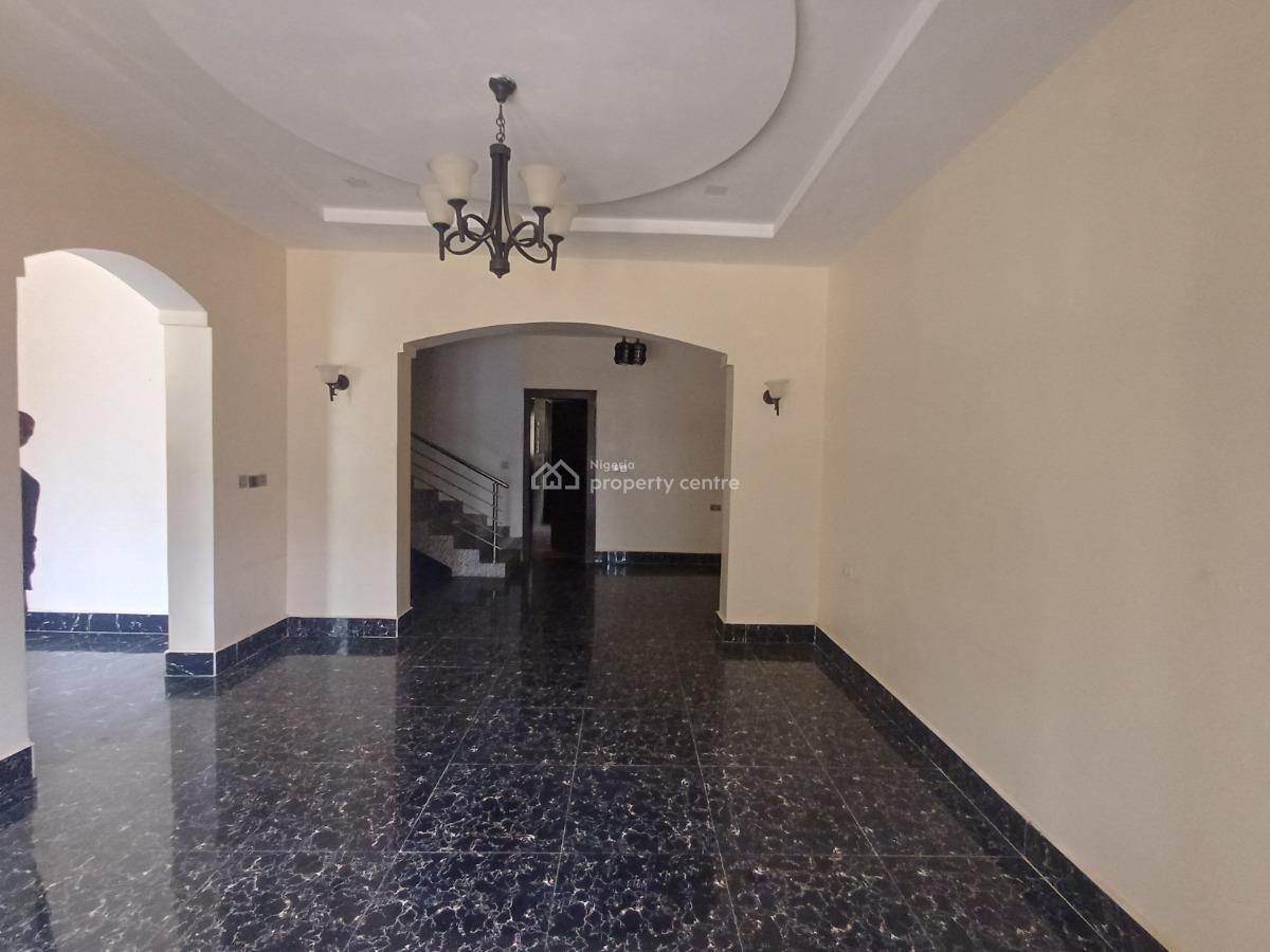 Lovely 4 Bedroom Terrace Duplex with Bq, Guzape District, Abuja, Terraced Duplex for Rent