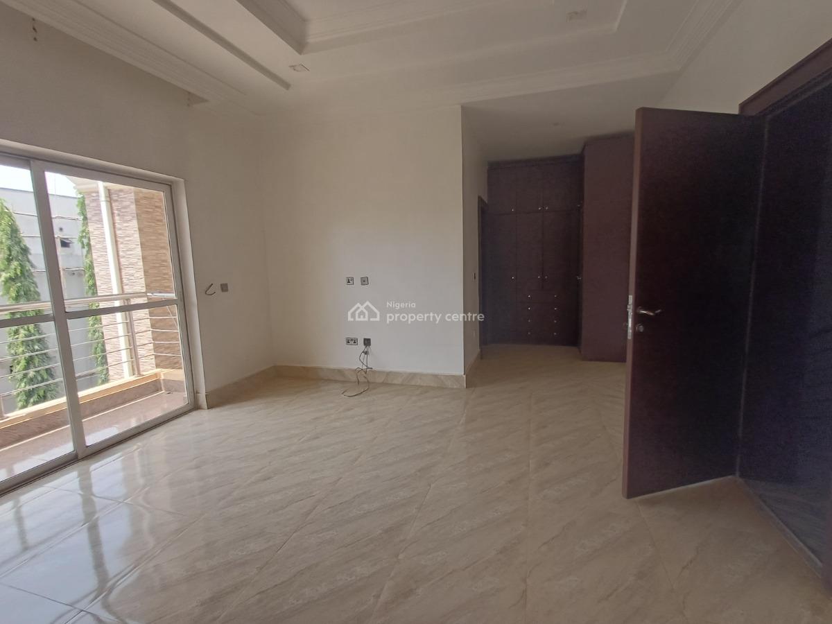 Lovely 4 Bedroom Terrace Duplex with Bq, Guzape District, Abuja, Terraced Duplex for Rent