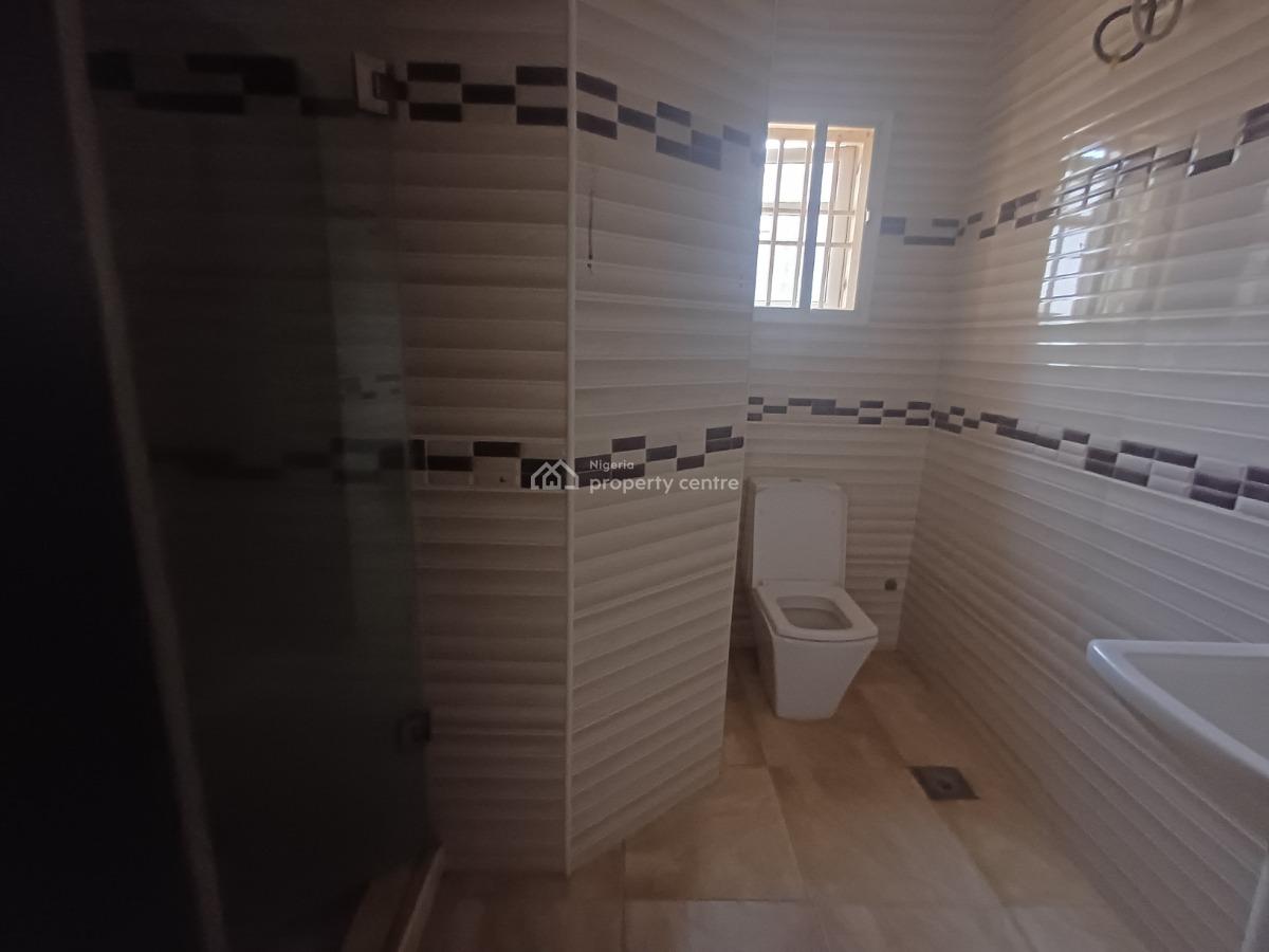 Lovely 4 Bedroom Terrace Duplex with Bq, Guzape District, Abuja, Terraced Duplex for Rent