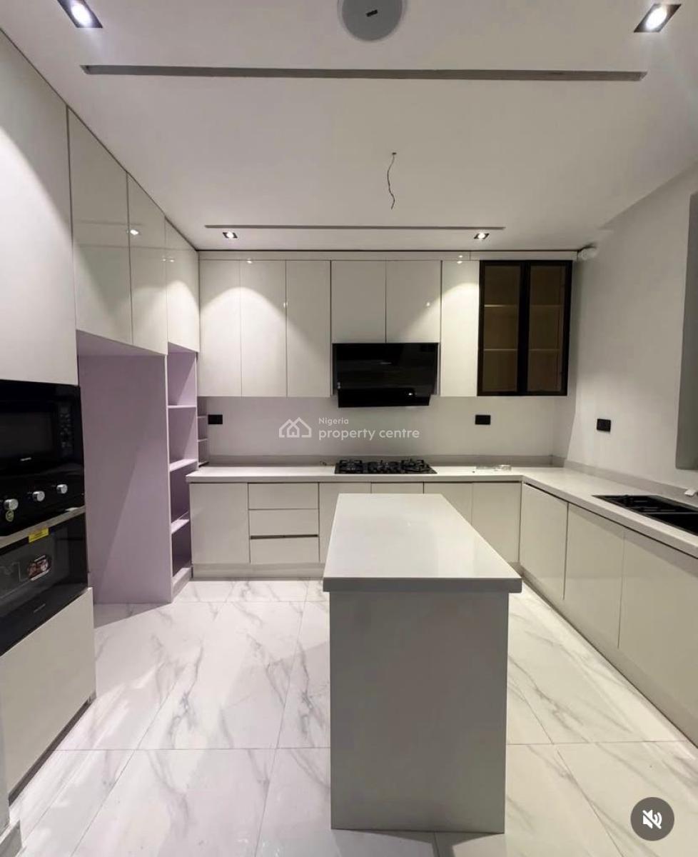 Specious Mini Flat, Lekki Phase 1, Lekki, Lagos, Mini Flat (room and Parlour) for Rent