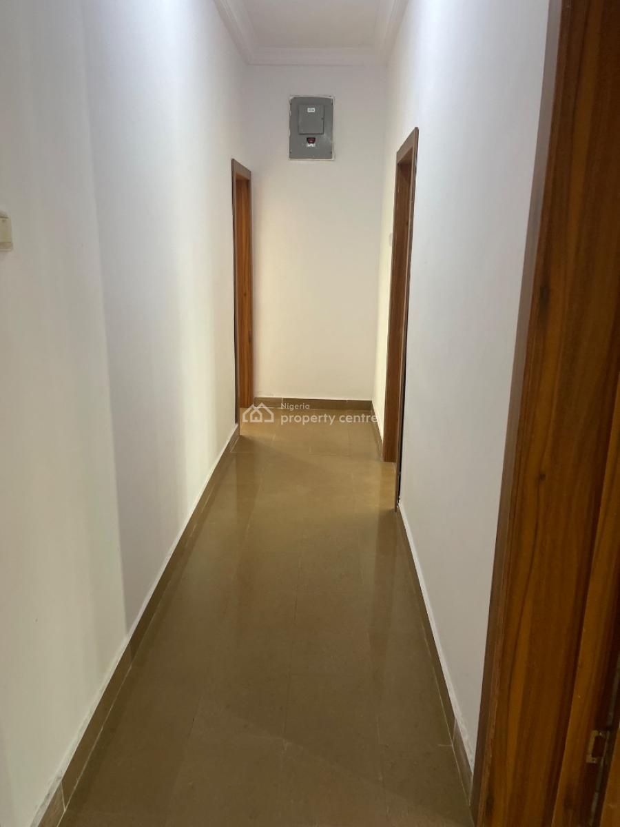 3 Bedroom Apartment, New Road, Lekki, Lagos, Flat / Apartment for Rent