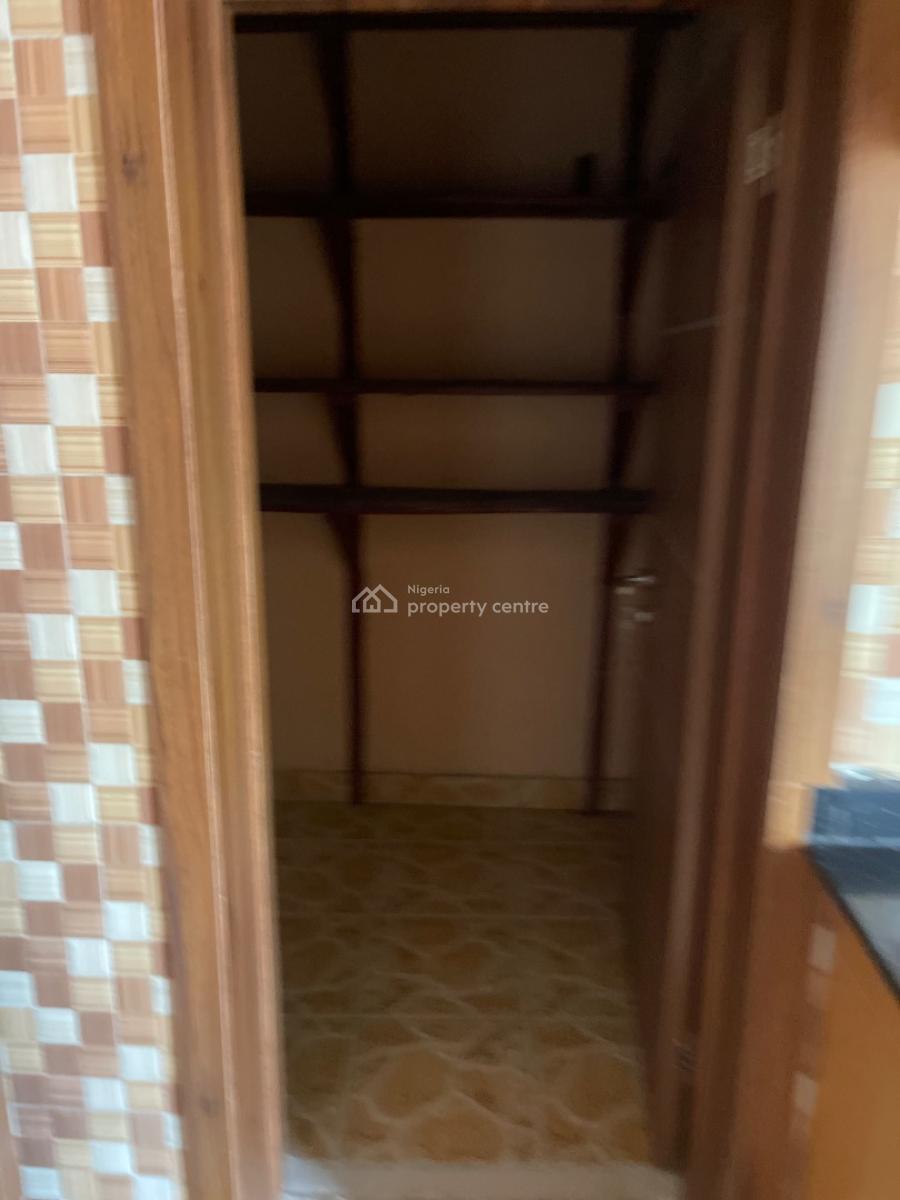 3 Bedroom Apartment, New Road, Lekki, Lagos, Flat / Apartment for Rent