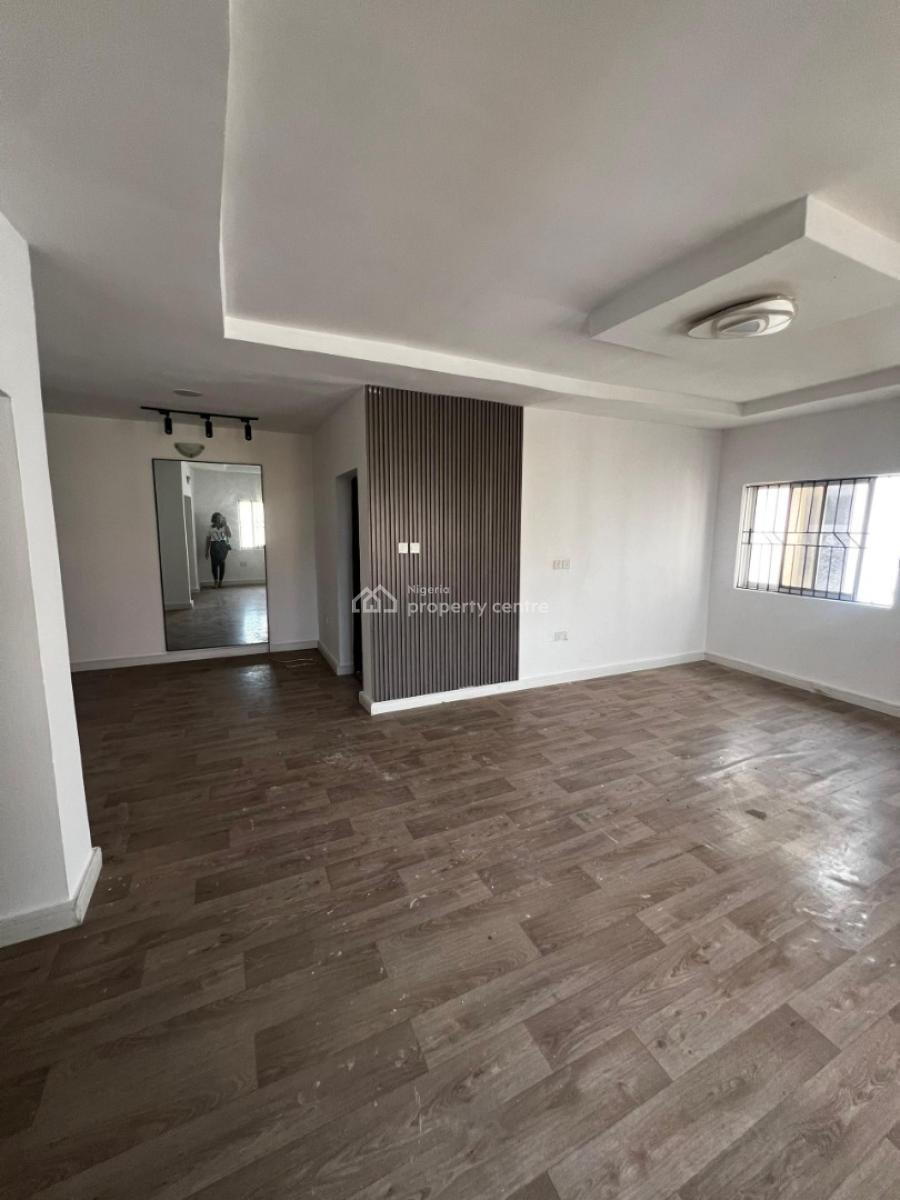 Spacious 2 Bedroom Apartment (downstairs), Ikate, Lekki, Lagos, Flat / Apartment for Rent