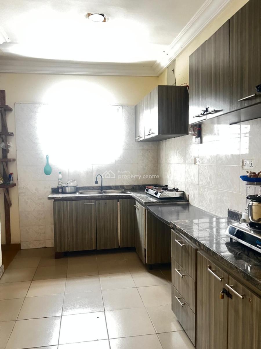 a Very Spacious Room in a Duplex Sharing Just Kitchen, Orchid Road, Lekki, Lagos, Self Contain (single Rooms) for Rent