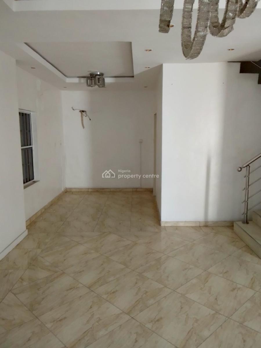 This Is a Lovely 4 Bedroom Terrace Duplex, Osapa, Lekki, Lagos, Terraced Duplex for Rent
