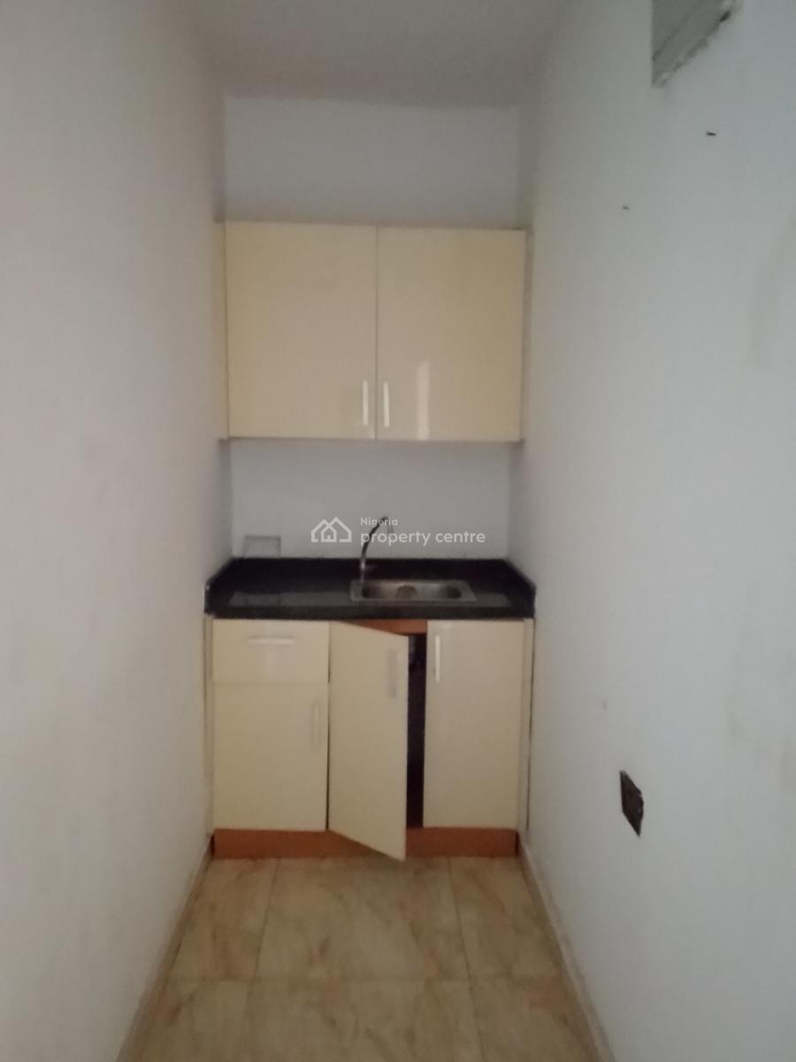 This Is a Lovely 4 Bedroom Terrace Duplex, Osapa, Lekki, Lagos, Terraced Duplex for Rent