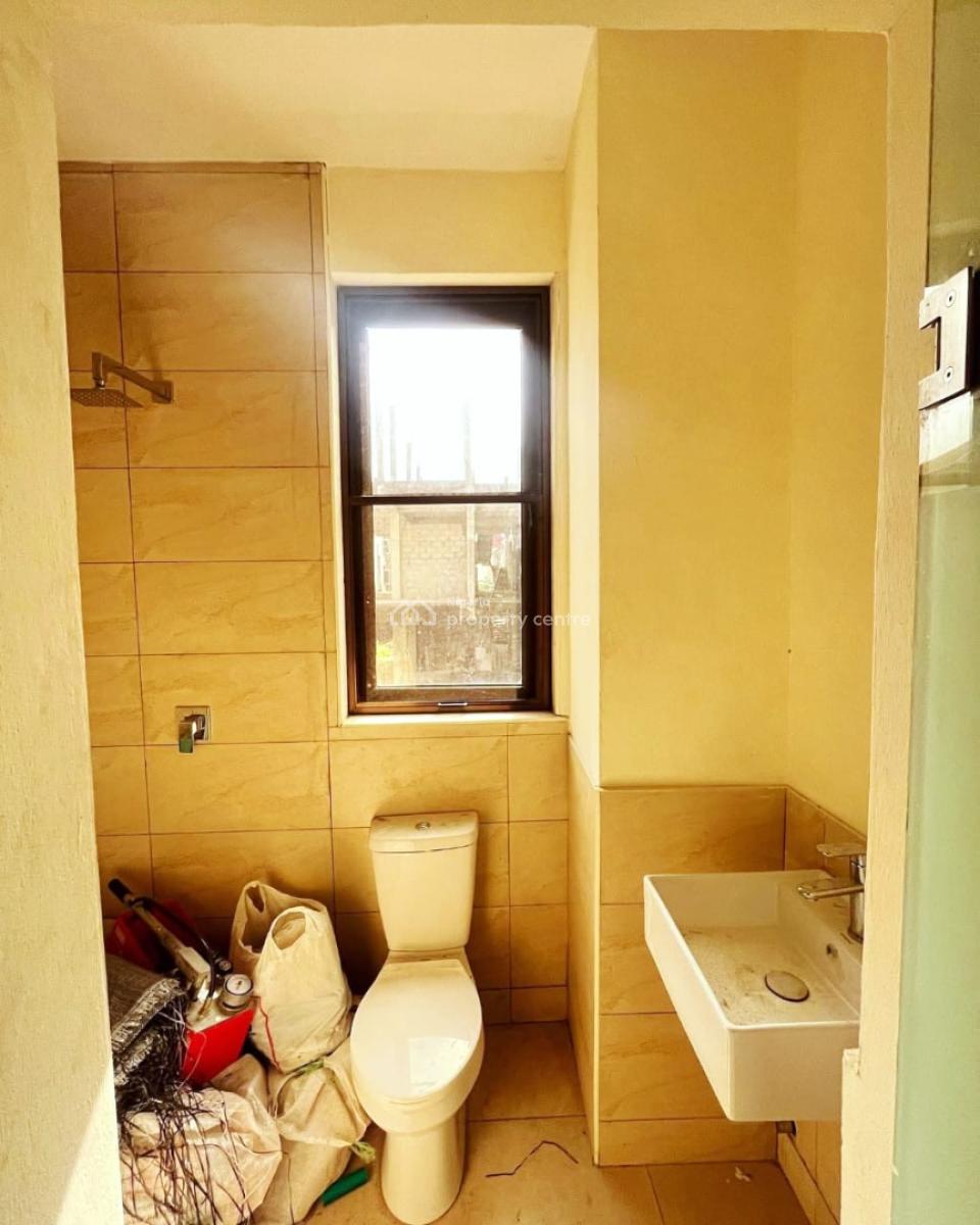 2 Bedroom Apartment, Osapa, Lekki, Lagos, Flat / Apartment for Sale