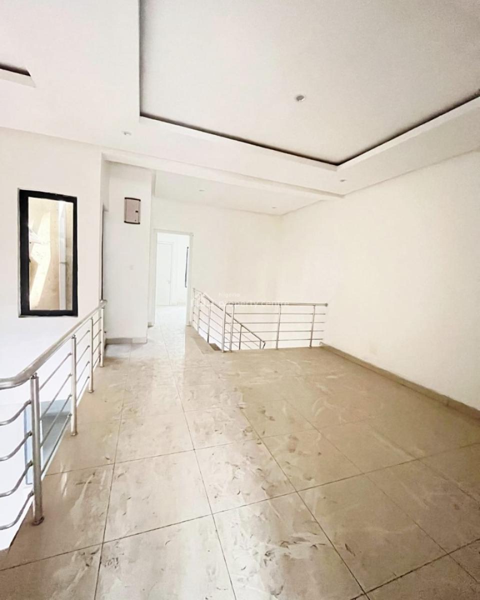 4 Bedroom Terrace, Ologolo, Lekki, Lagos, Terraced Duplex for Sale