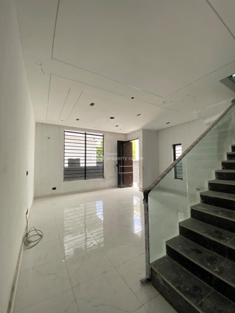 4 Bedroom Semi Detached Duplex with Bq, New Road, Ologolo, Lekki, Lagos, Semi-detached Duplex for Sale