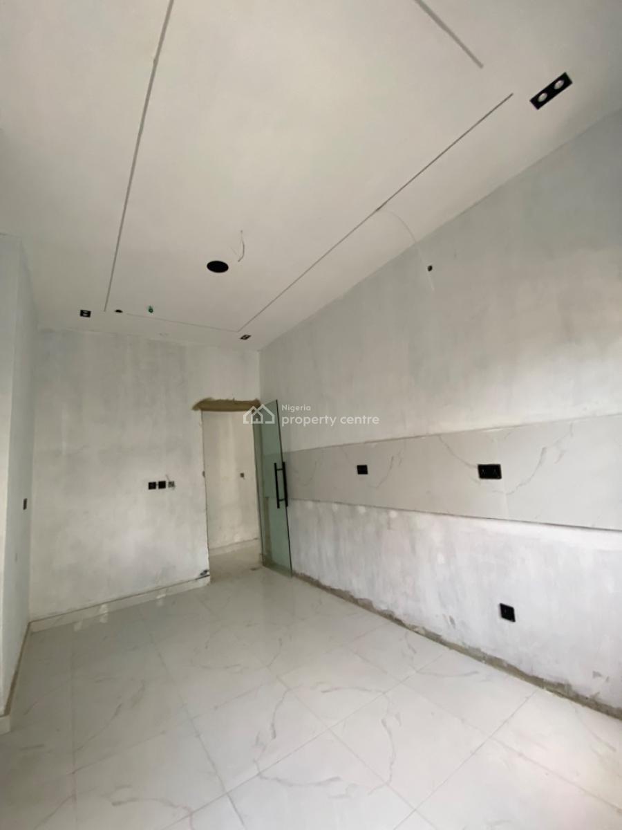 4 Bedroom Semi Detached Duplex with Bq, New Road, Ologolo, Lekki, Lagos, Semi-detached Duplex for Sale