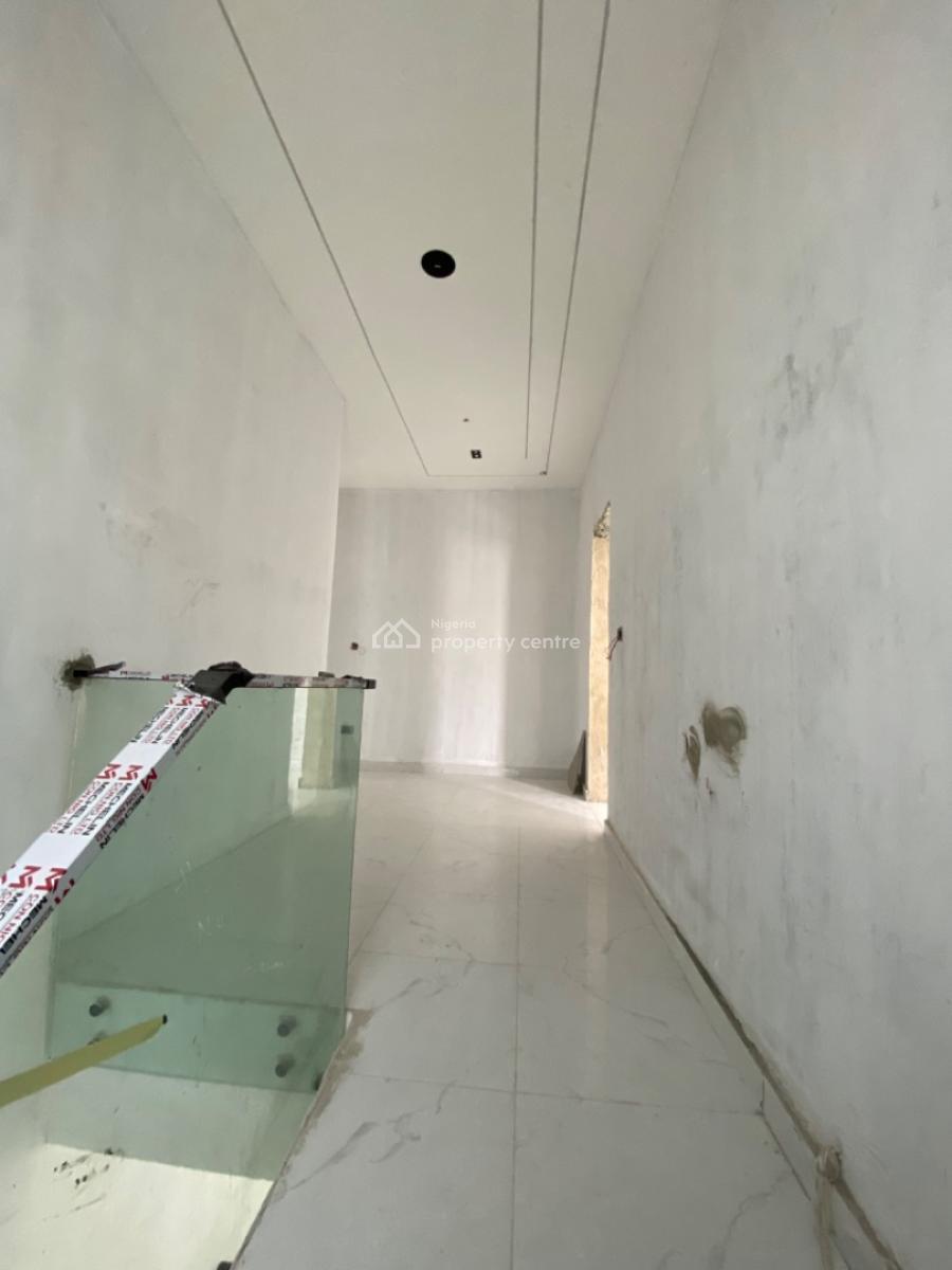 4 Bedroom Semi Detached Duplex with Bq, New Road, Ologolo, Lekki, Lagos, Semi-detached Duplex for Sale