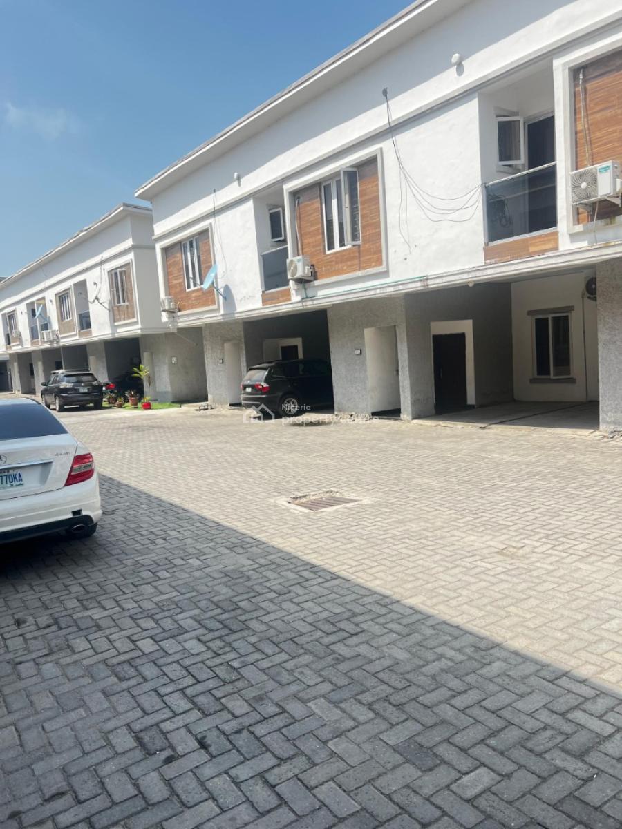 a Well Maintained 4 Bedroom Terrace Duplex with a Penthouse, Orchid Road Before The Round About, Lekki, Lagos, Terraced Duplex for Rent
