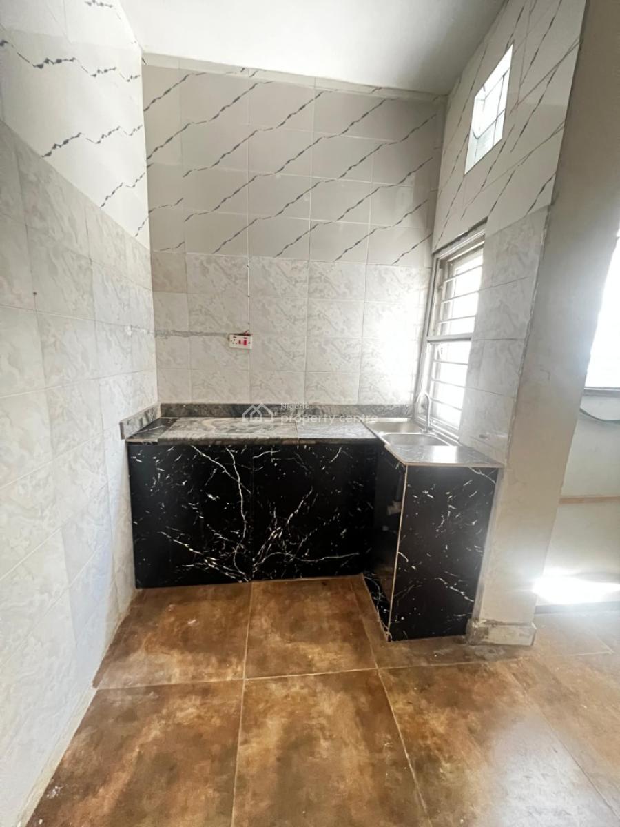 a Well Maintained 4 Bedroom Terrace Duplex with a Penthouse, Orchid Road Before The Round About, Lekki, Lagos, Terraced Duplex for Rent