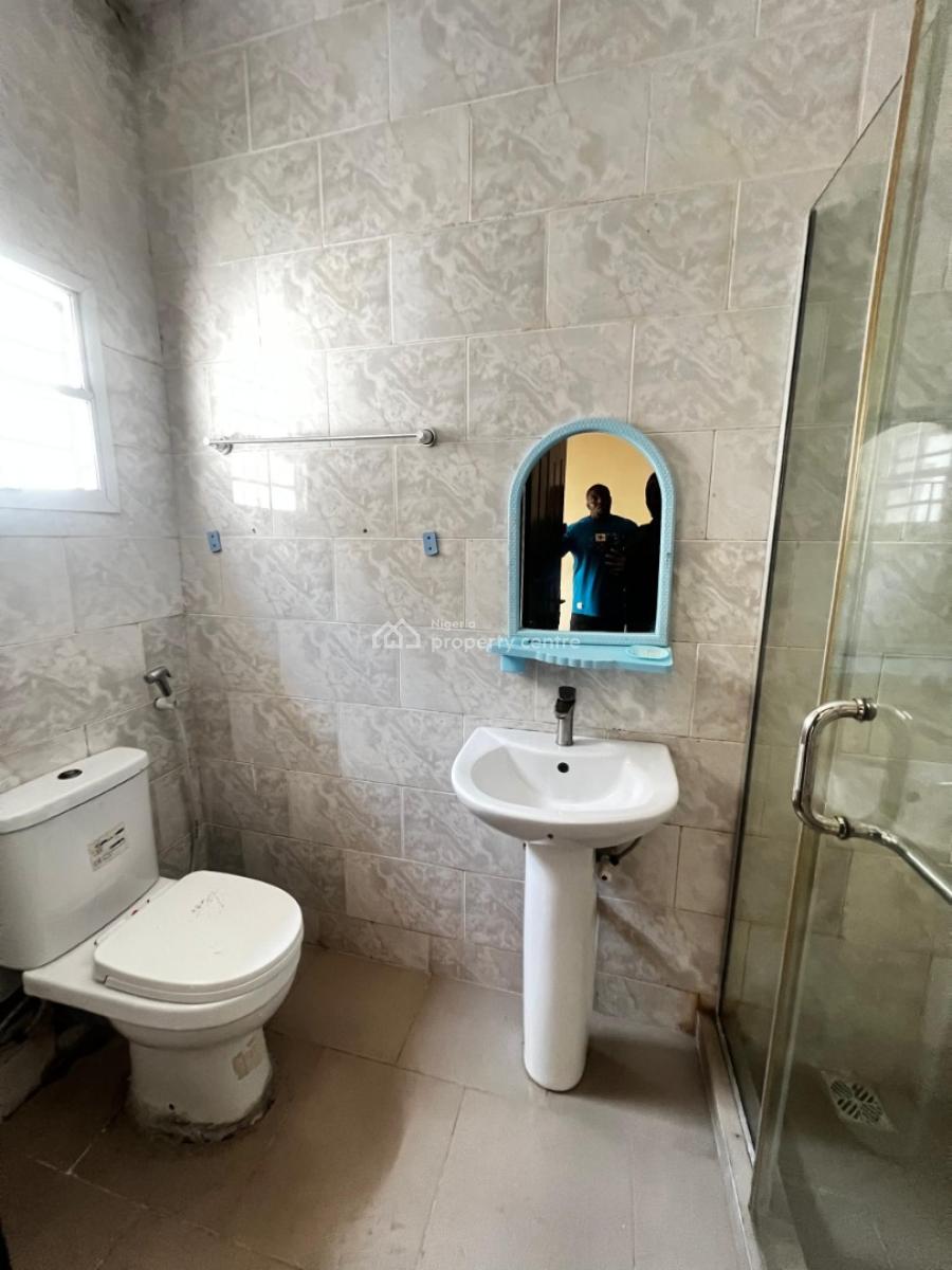 a Well Maintained 4 Bedroom Terrace Duplex with a Penthouse, Orchid Road Before The Round About, Lekki, Lagos, Terraced Duplex for Rent