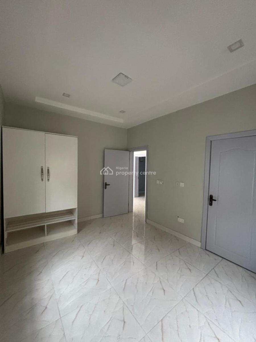 4 Bedroom Share Apartment, Orchid Road, Lekki, Lagos, Self Contain (single Rooms) for Rent