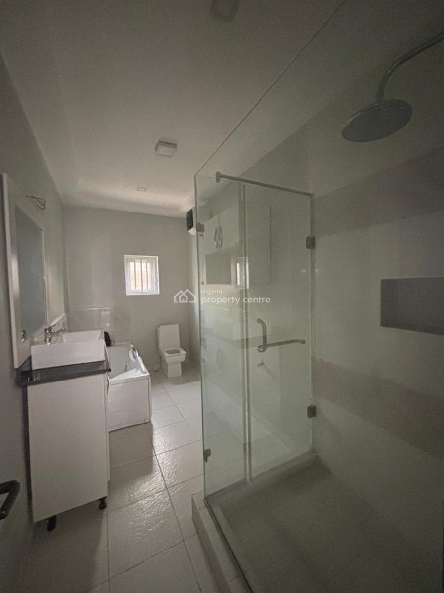 4 Bedroom Share Apartment, Orchid Road, Lekki, Lagos, Self Contain (single Rooms) for Rent