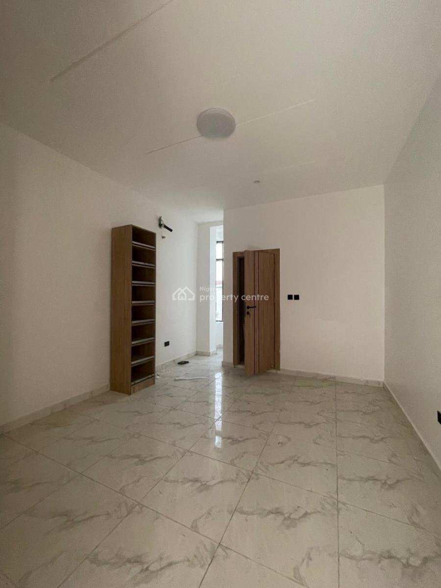 Newly Built 2 Bedroom Apartment, Ologolo, Lekki, Lagos, Flat / Apartment for Rent