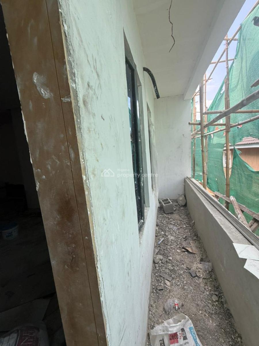 Exquisite 2 Bedroom Flat, Fola Agoro, Yaba, Lagos, Block of Flats for Sale