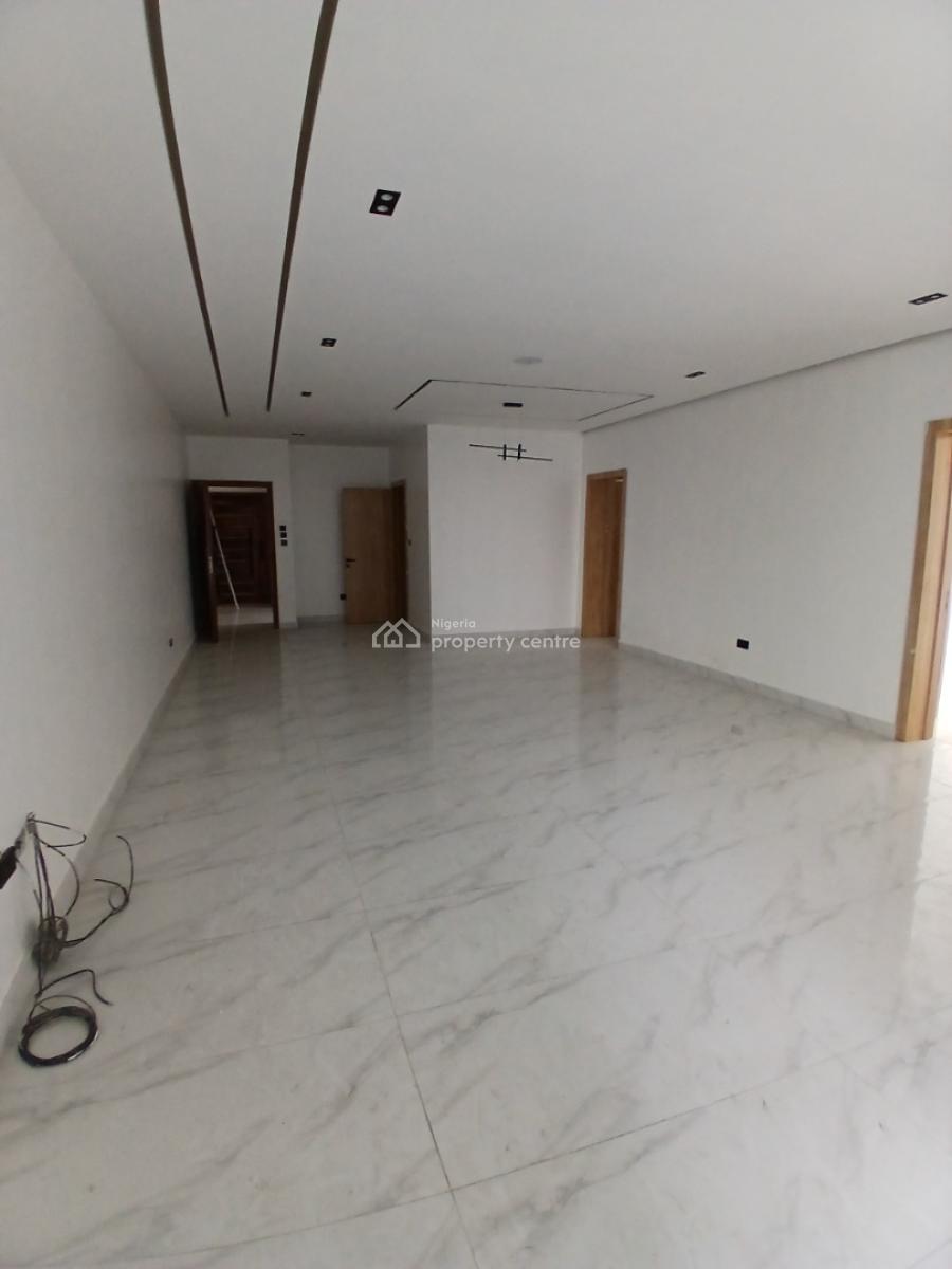 Tastefully Finished and Newly Built and Serviced with 24/7 Power Suppl, Lekki Phase 1, Lekki, Lagos, Flat / Apartment for Rent