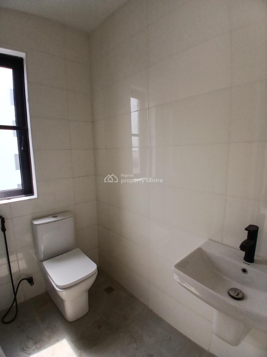 Tastefully Finished and Newly Built and Serviced with 24/7 Power Suppl, Lekki Phase 1, Lekki, Lagos, Flat / Apartment for Rent