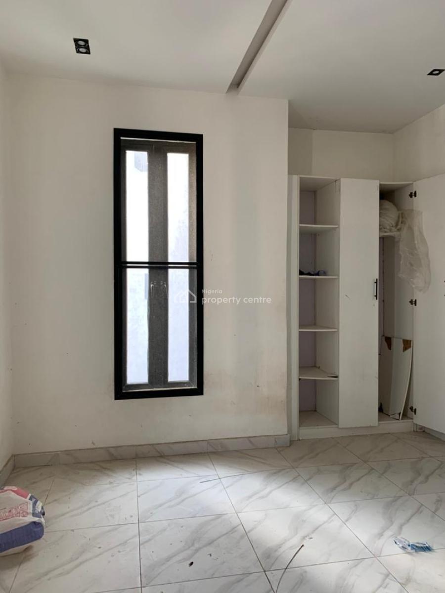 Beautiful 2 Bedroom Apartment, Ologolo, Lekki, Lagos, Flat / Apartment for Rent