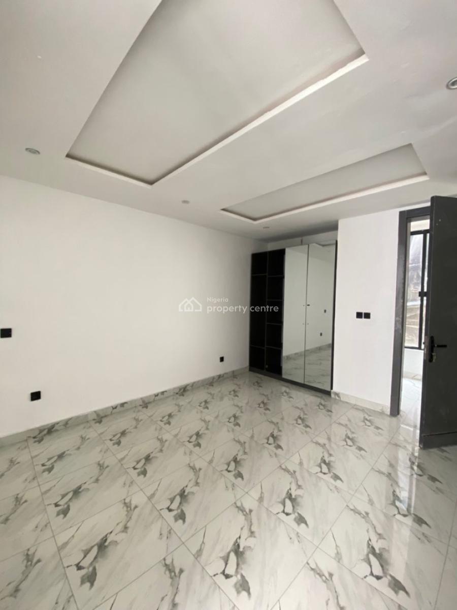 Stunning 5bedroom Fully Detached Duplex + Bq & Pool in a Secure Estate, Chevron, Lekki, Lagos, Detached Duplex for Sale