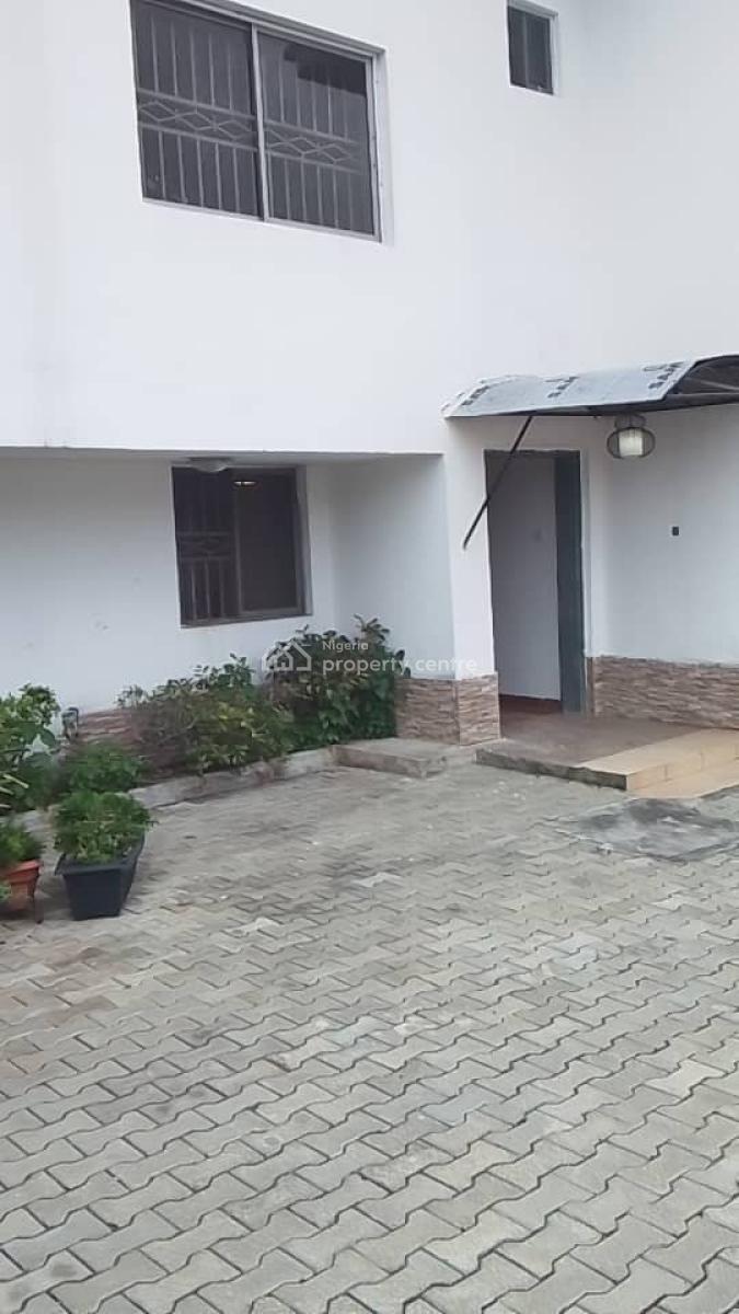 Classic 3 Bedroom Duplex with Bq, Osborne Phase 1, Ikoyi, Lagos, Block of Flats for Sale