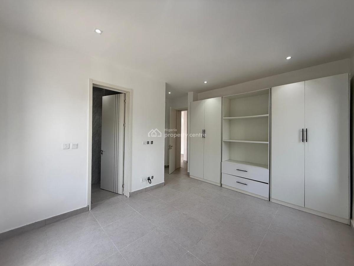 Fully Serviced 2 Bedroom Apartment, Ikate, Lekki, Lagos, Block of Flats for Sale