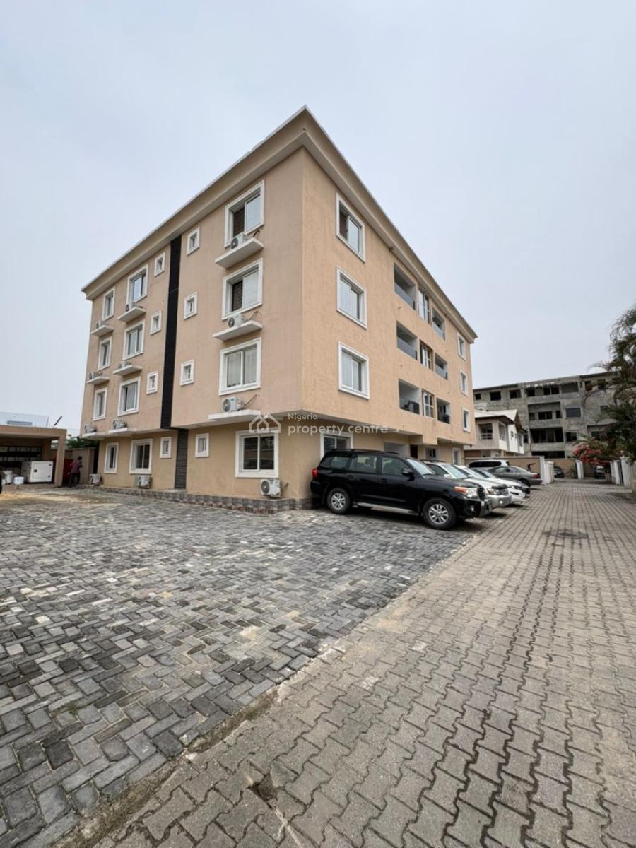 Newly Renovated 3-bedroom Apartment with Bq, Lekki, Lagos, Flat / Apartment for Sale