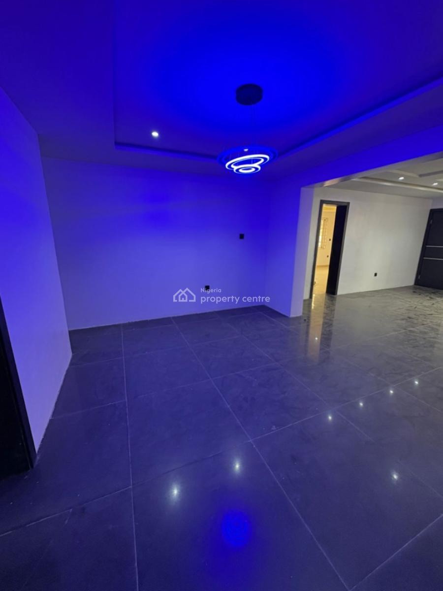 Newly Renovated 3-bedroom Apartment with Bq, Lekki, Lagos, Flat / Apartment for Sale