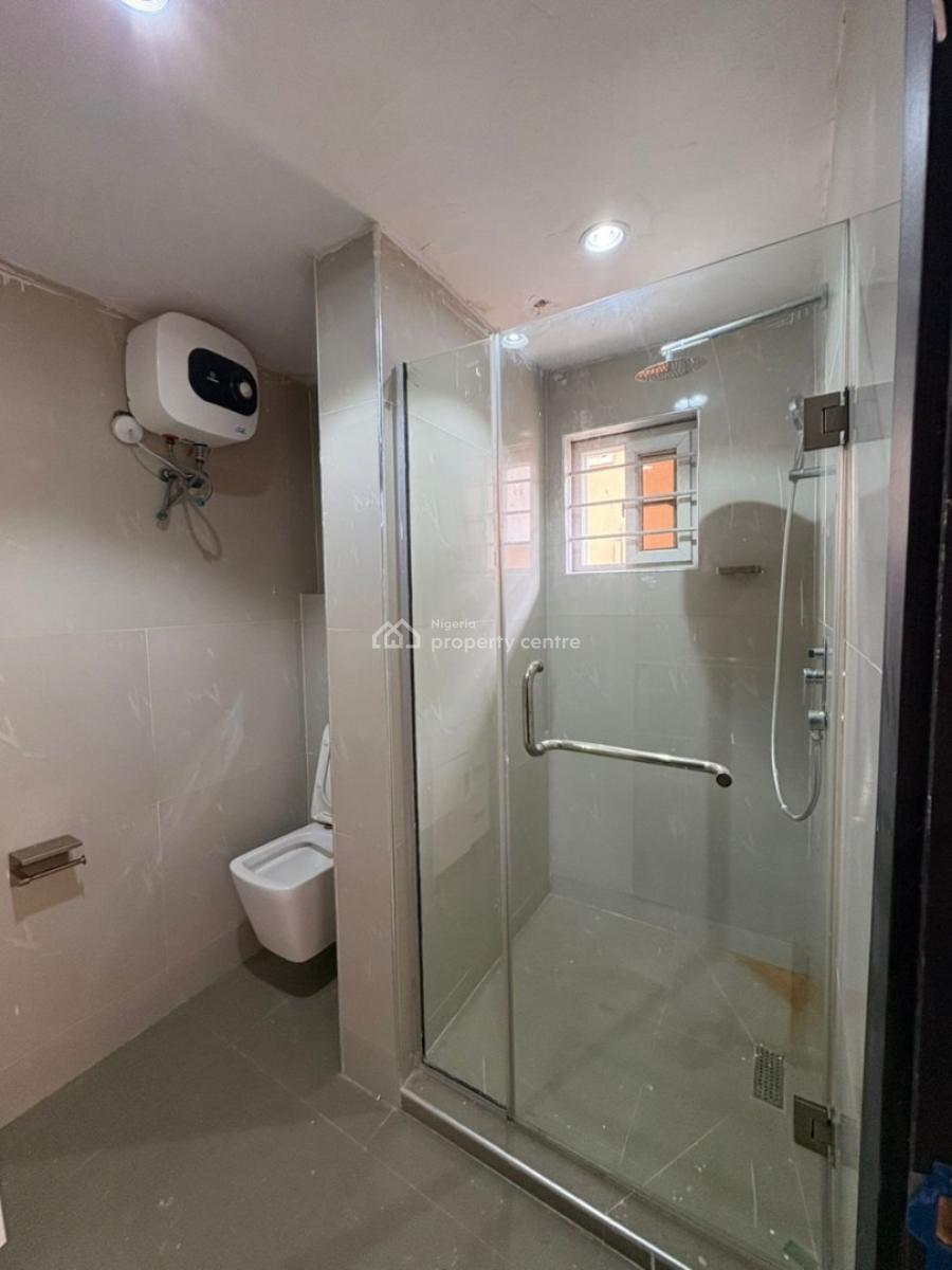 Newly Renovated 3-bedroom Apartment with Bq, Lekki, Lagos, Flat / Apartment for Sale