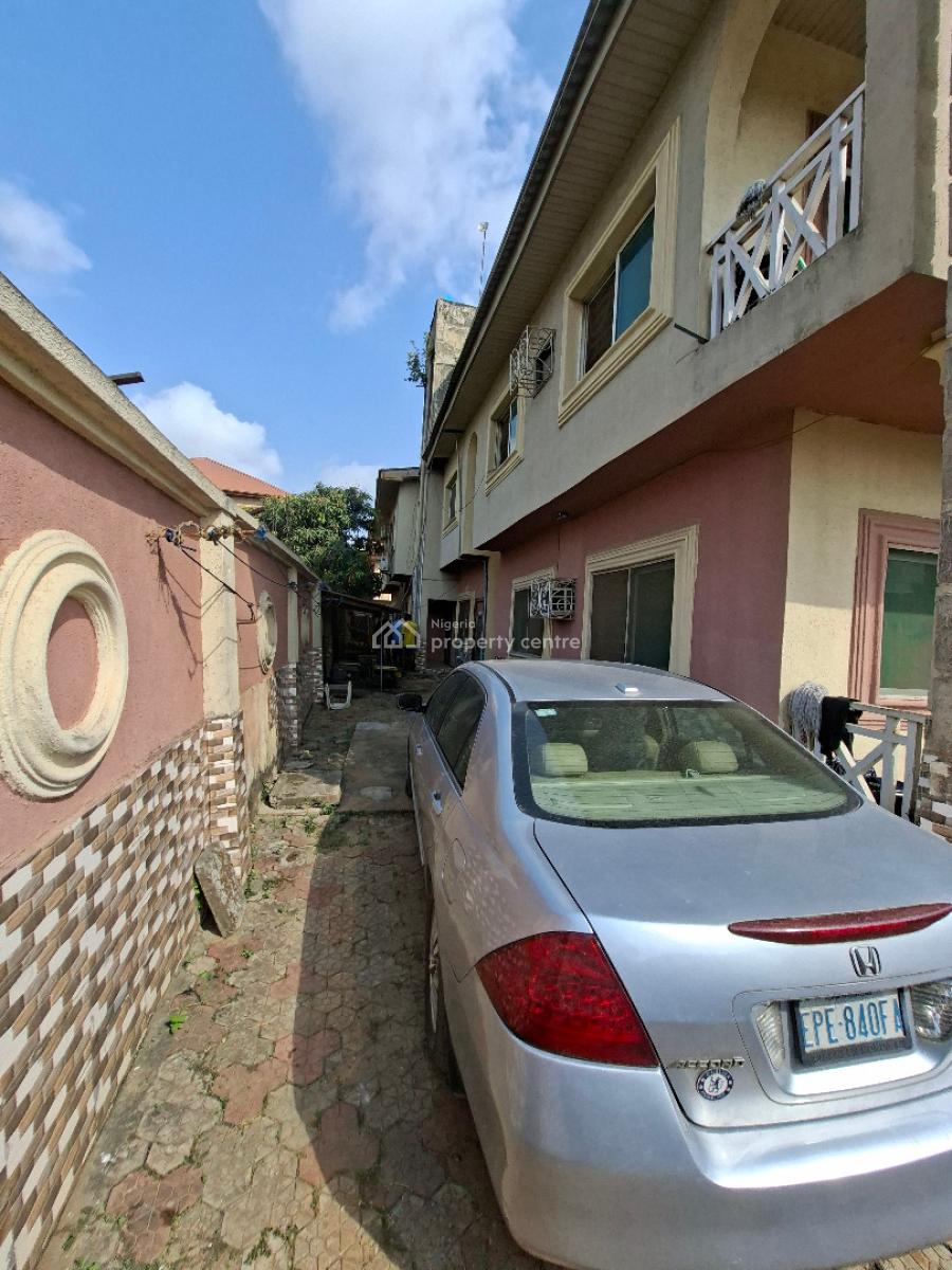 Solidly Built Block of 6 Flats with C of O, Parkview Estate, Ago Palace, Isolo, Lagos, Block of Flats for Sale