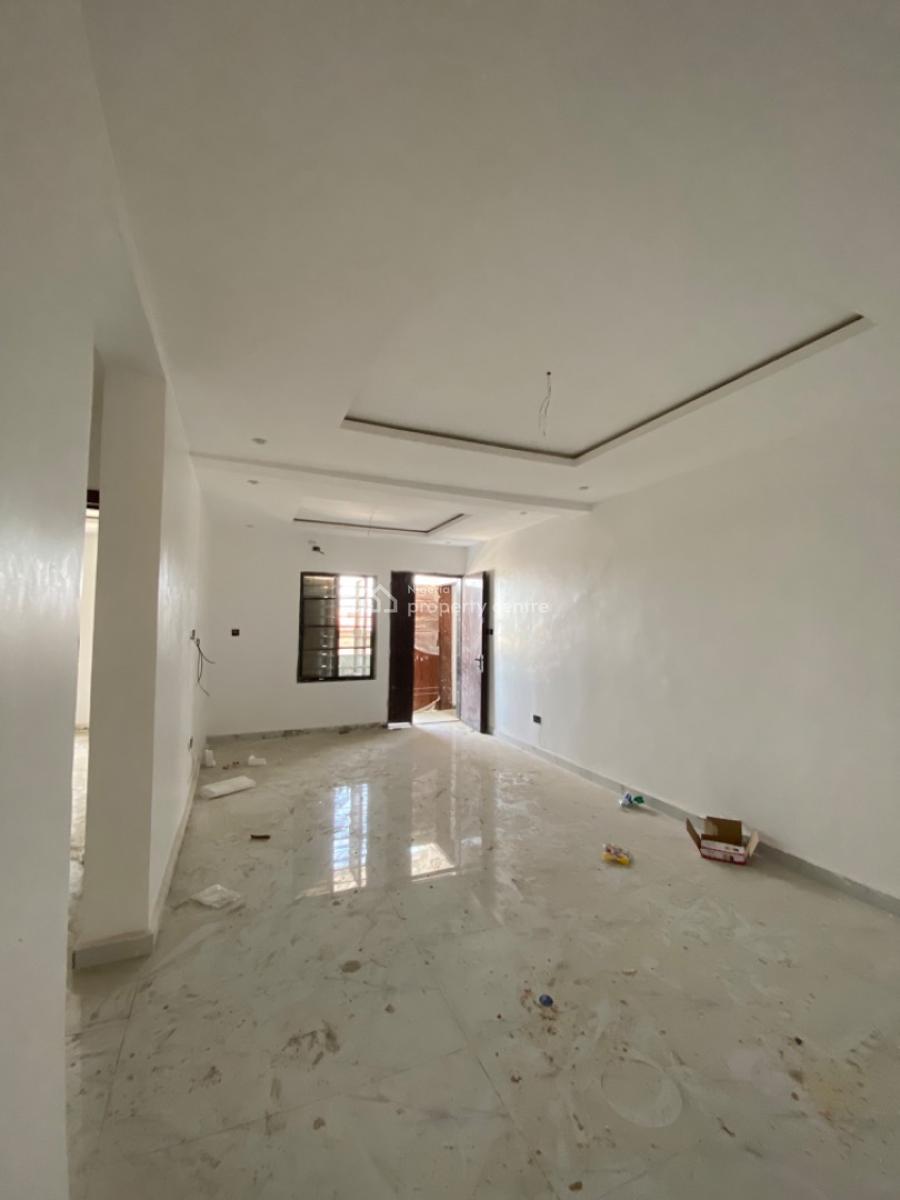 2 Bedroom Apartment, New Road, Ologolo, Lekki, Lagos, Flat / Apartment for Sale