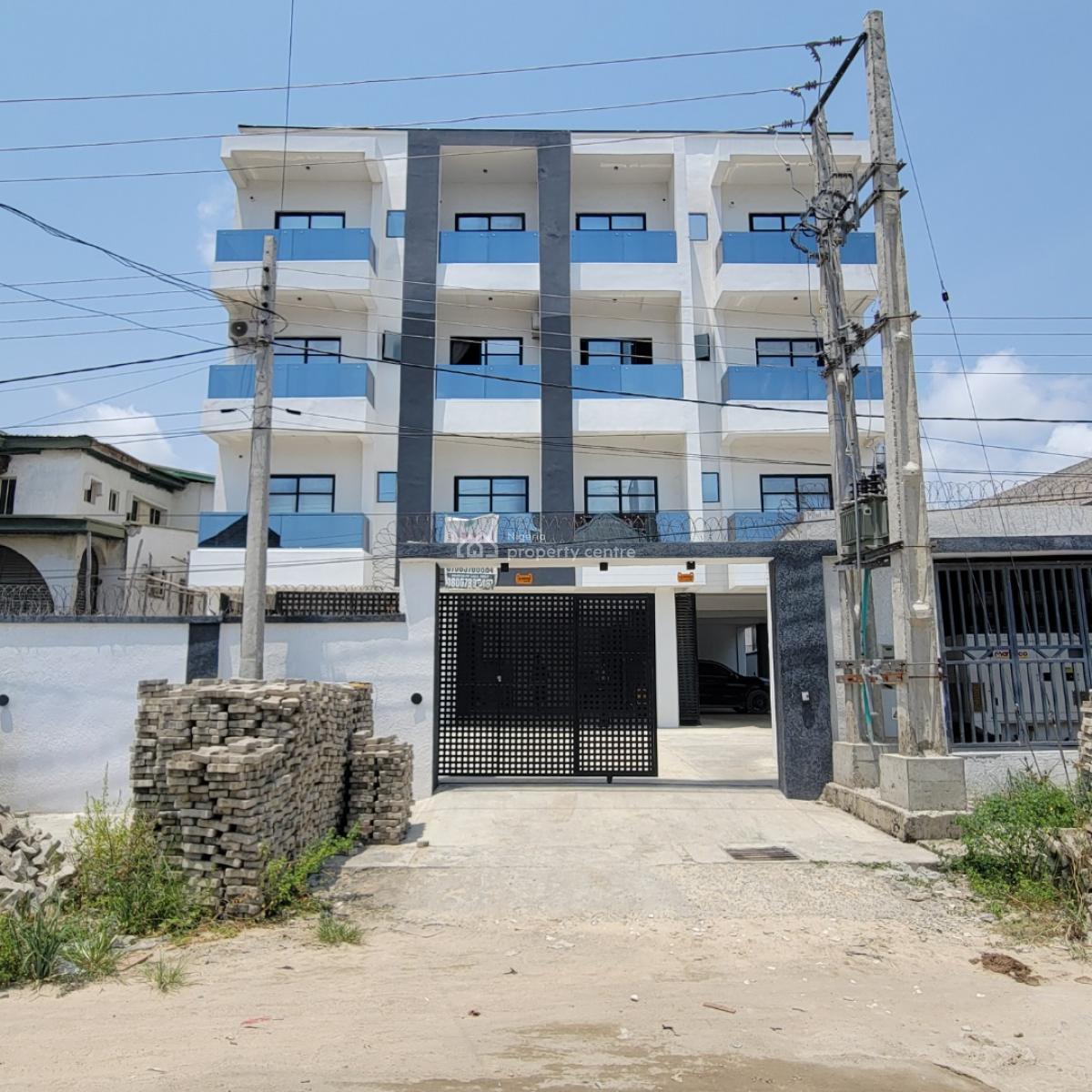 Marvelous 2 Bedroom Apartment with Pool, Elevator, Ologolo, Lekki, Lagos, Flat / Apartment for Sale