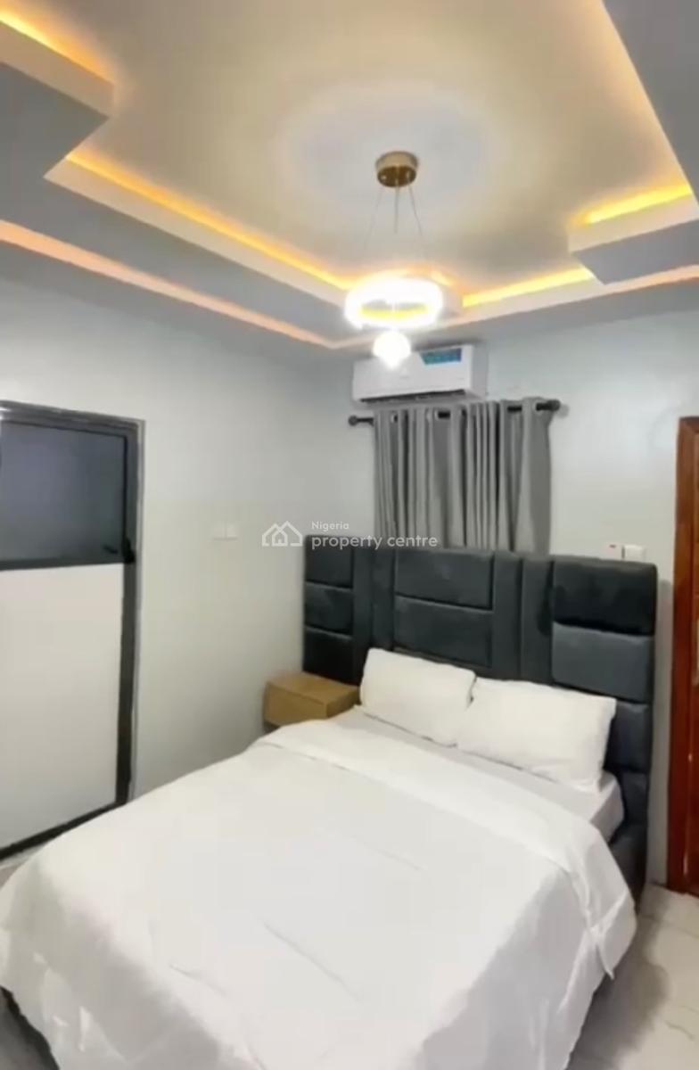 1 Bedroom Apartment, Ilaje Akoka, Bariga, Shomolu, Lagos, Flat / Apartment Short Let