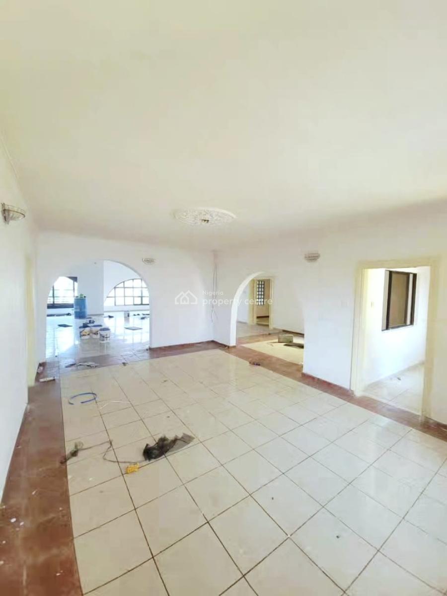 Spacious 4-bedroom Penthouse, Lekki Phase 1, Lekki, Lagos, Flat / Apartment for Rent